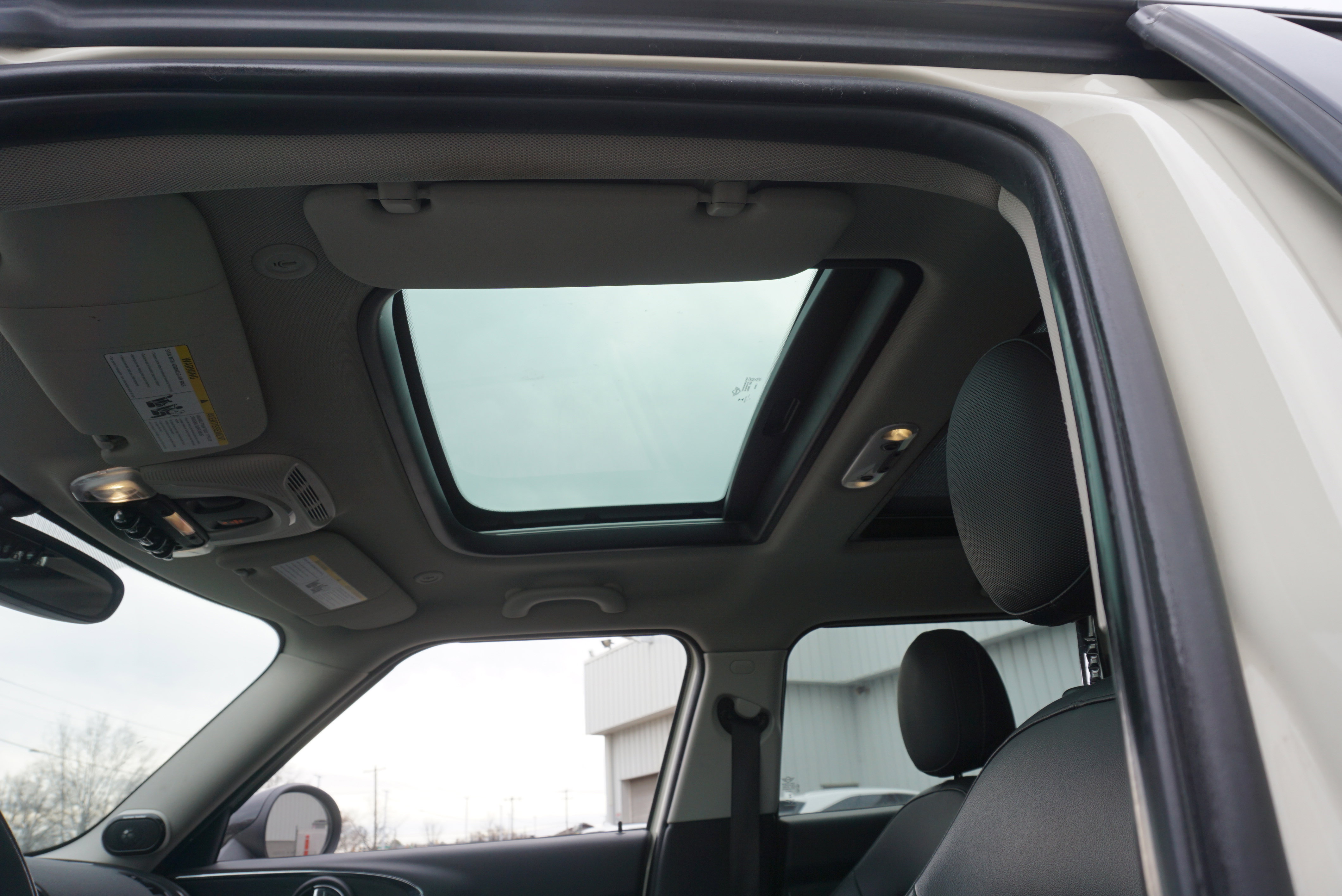 Used 2017 MINI Cooper Clubman S image 8