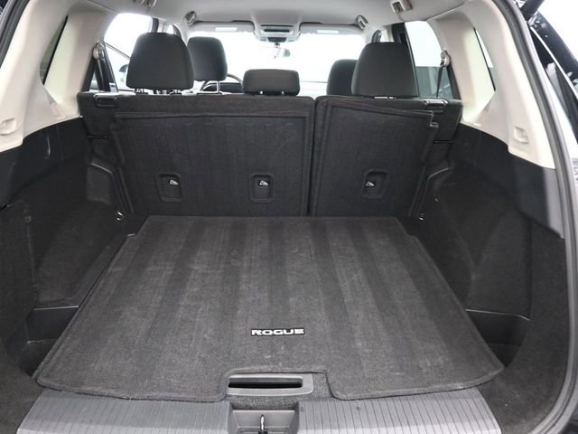 Used 2025 Nissan Rogue SV FWD image 12