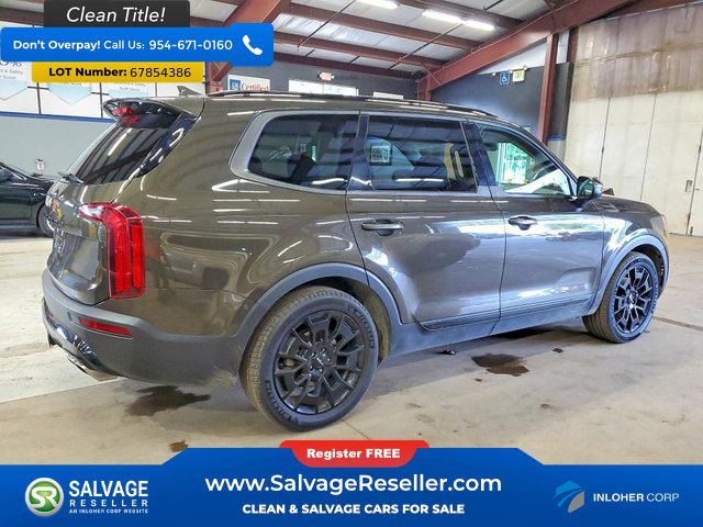 Used 2022 Kia Telluride EX w/ EX Premium Package AWD/4WD image 4