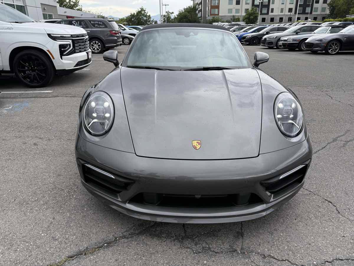 Used 2021 Porsche 911 AWD/4WD image 3
