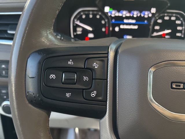 Used 2021 GMC Yukon Denali w/ Denali Premium Package image 19