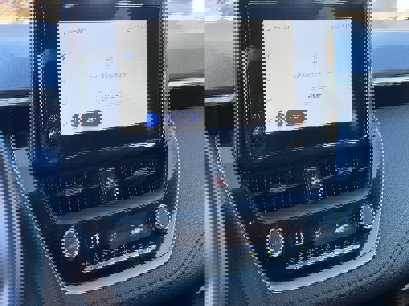 Used 2024 Toyota Corolla SE image 24