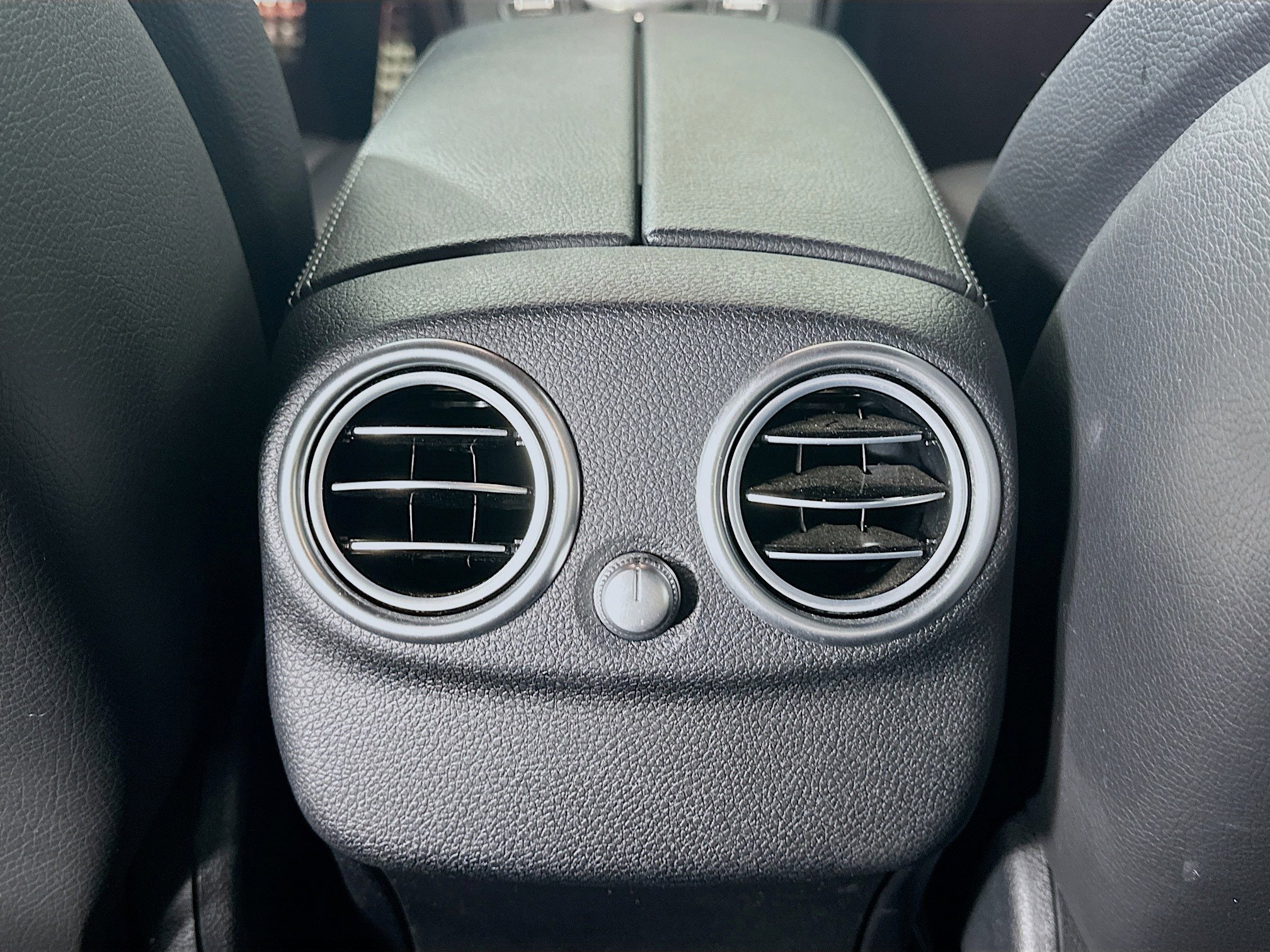 Certified 2021 Mercedes-Benz C 300 4MATIC Sedan image 34