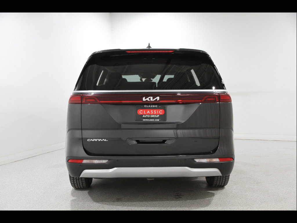 Used 2024 Kia Carnival LX image 43