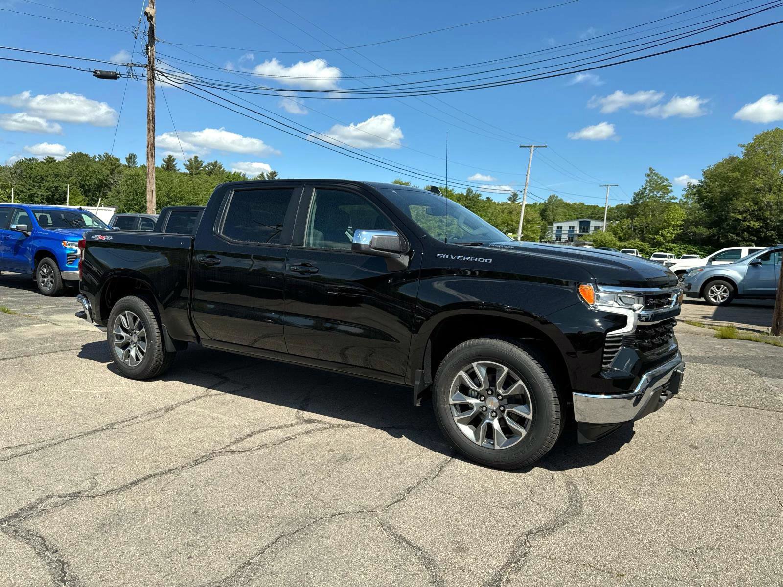 New 2025 Chevrolet Silverado 1500 LT image 4