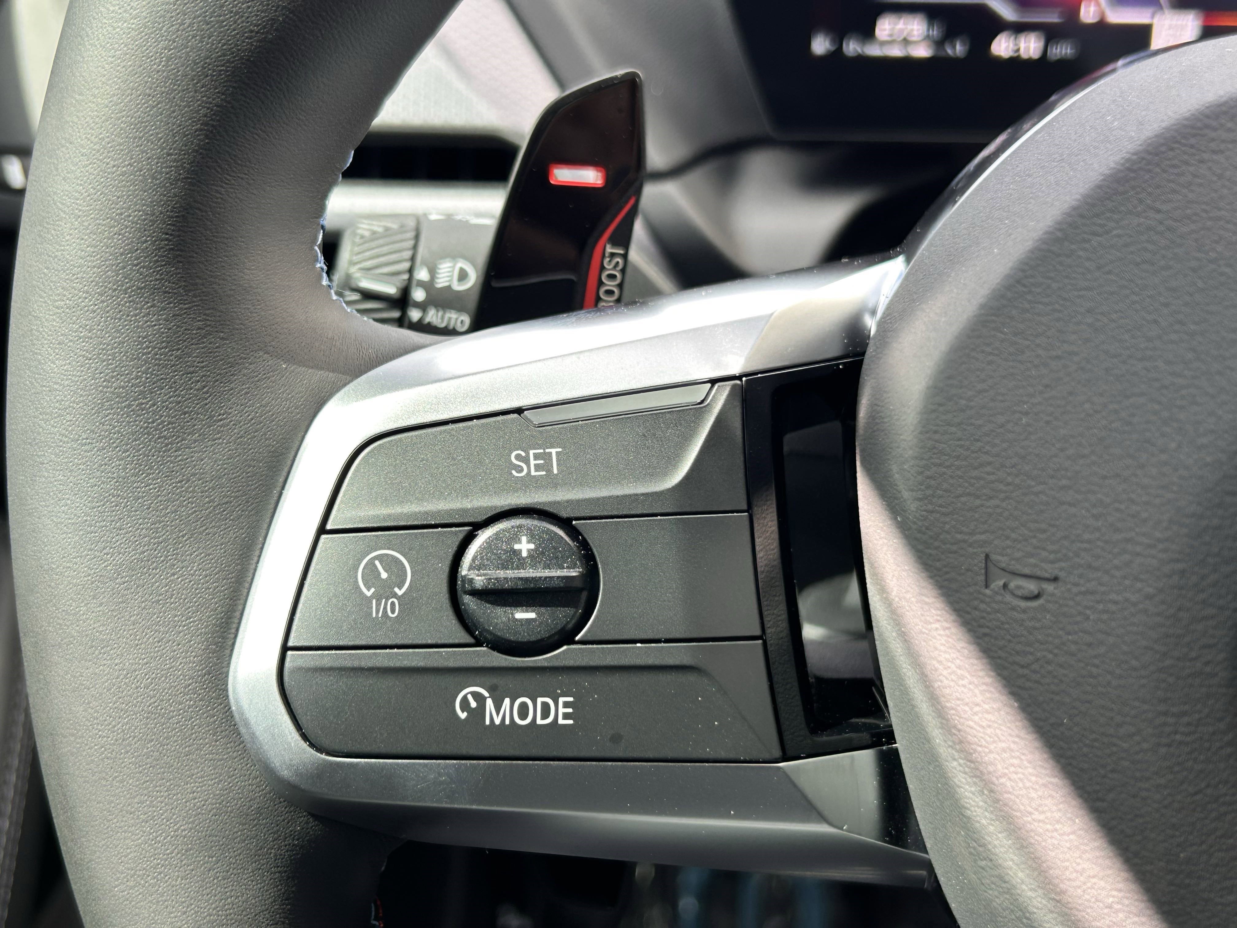 Used 2025 BMW M235i xDrive w/ Premium Package image 17