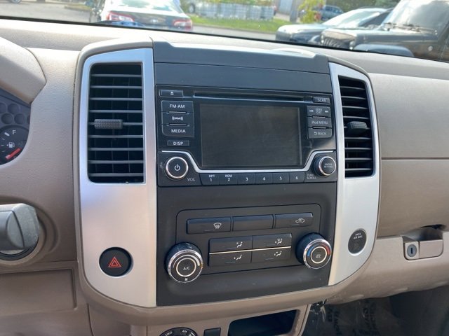 Used 2018 Nissan Frontier SV image 13