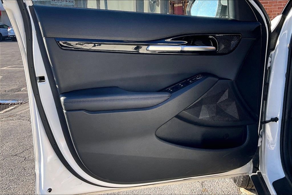 Used 2023 Kia Seltos S image 22