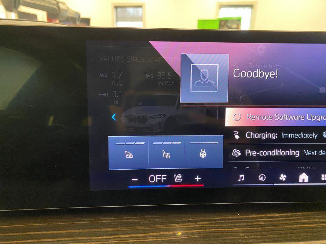 Used 2024 BMW X5 xDrive50e image 7