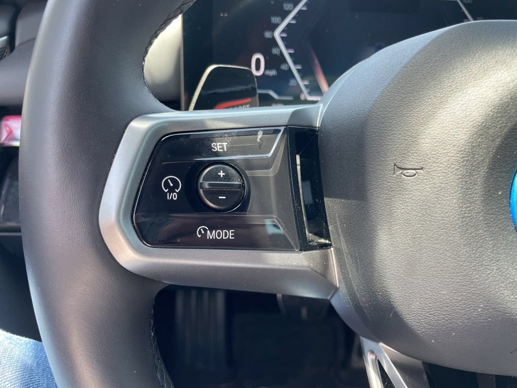 Used 2025 BMW i5 xDrive40 w/ M Sport Package AWD/4WD image 24