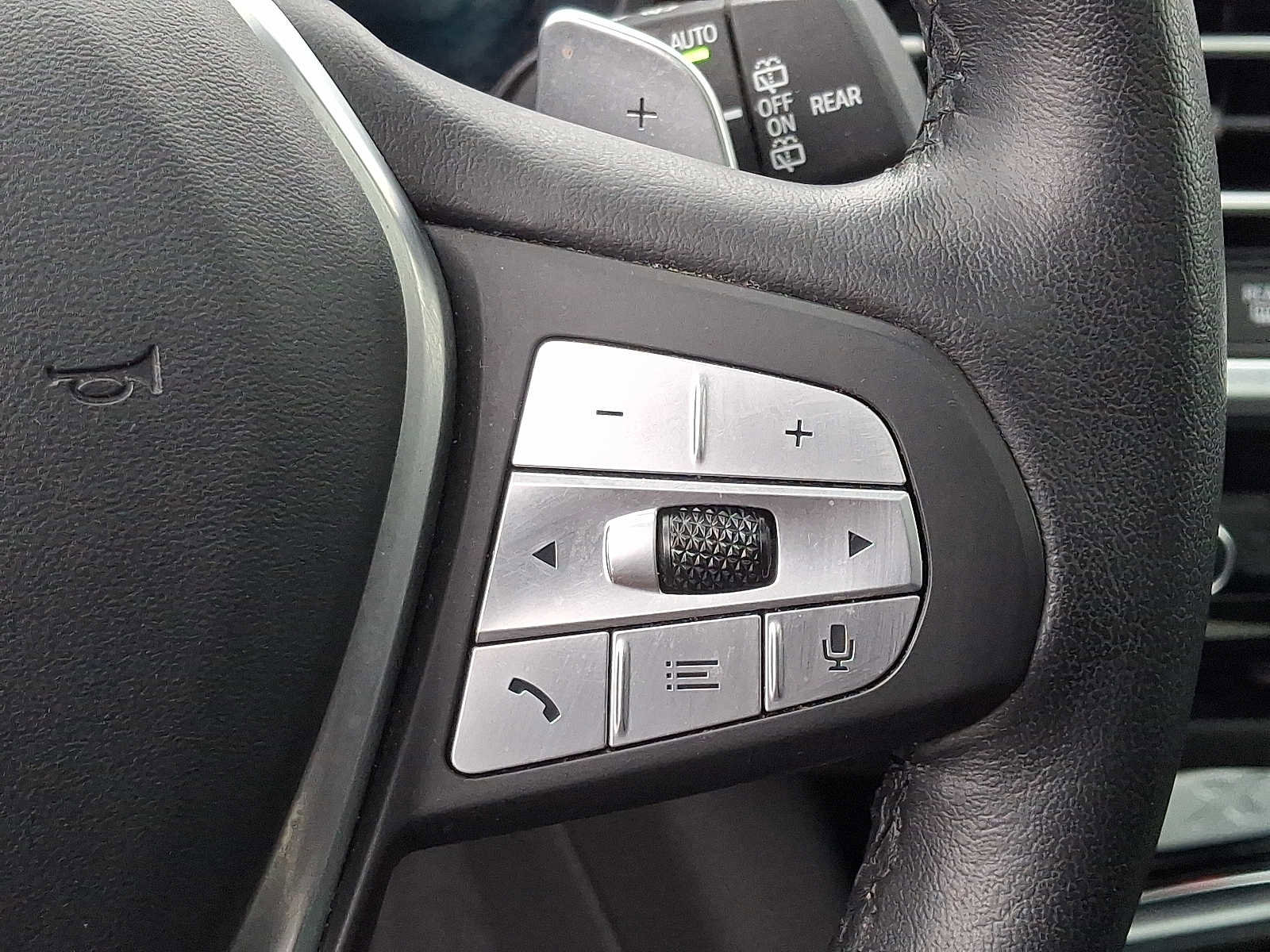 Used 2023 BMW X3 xDrive30i w/ Premium Package image 23