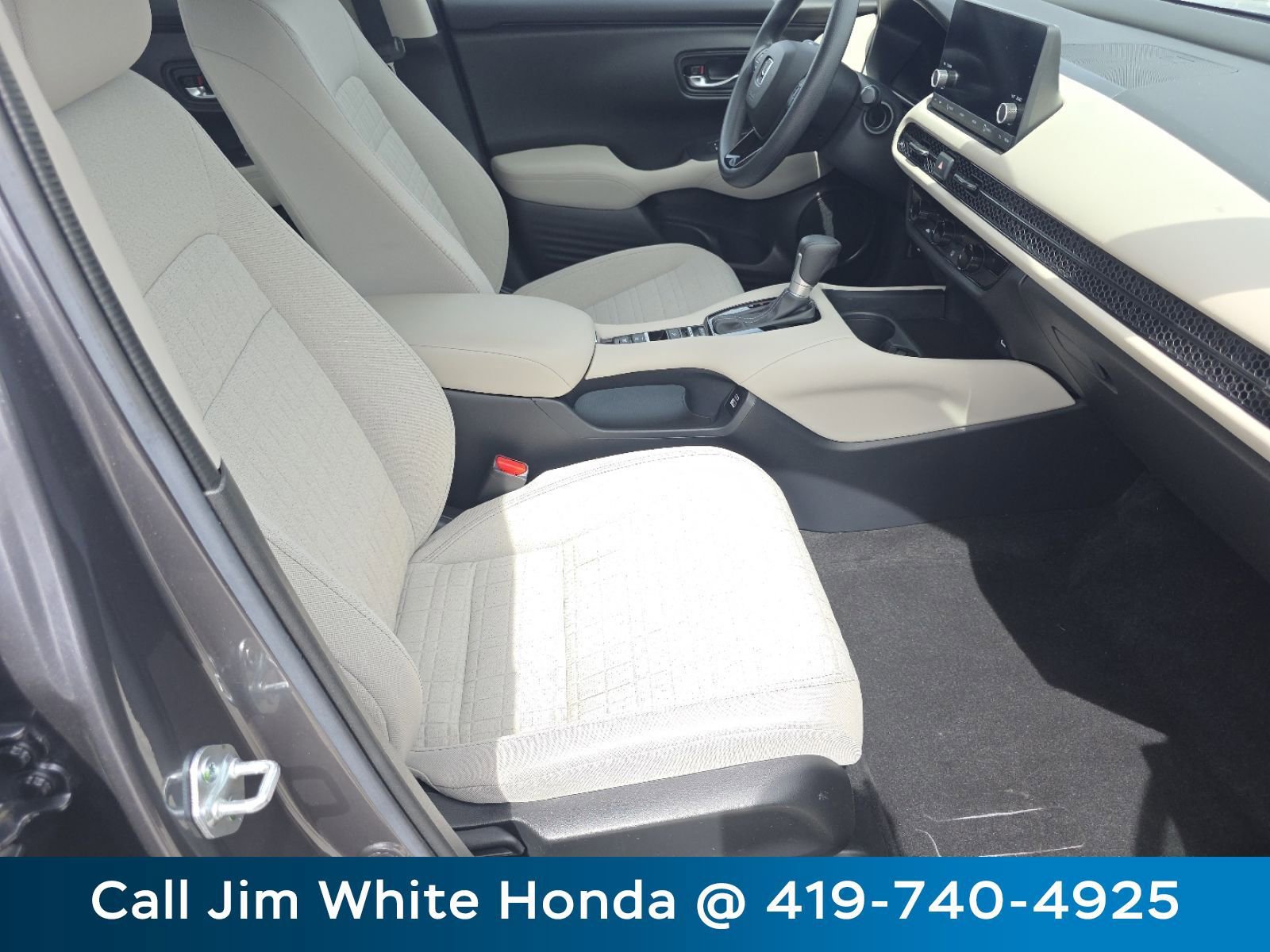 Used 2023 Honda HR-V LX image 26