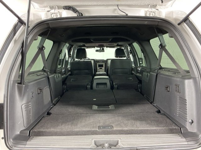Used 2010 Lincoln Navigator L 4WD image 30