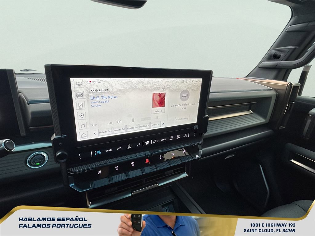 Used 2024 GMC Hummer EV 2X w/ Extreme Off-Road Package image 17