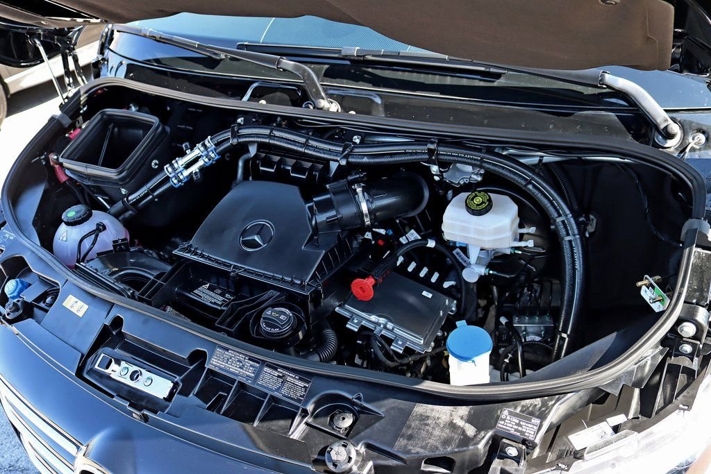 Used 2024 Mercedes-Benz Sprinter 3500 image 48