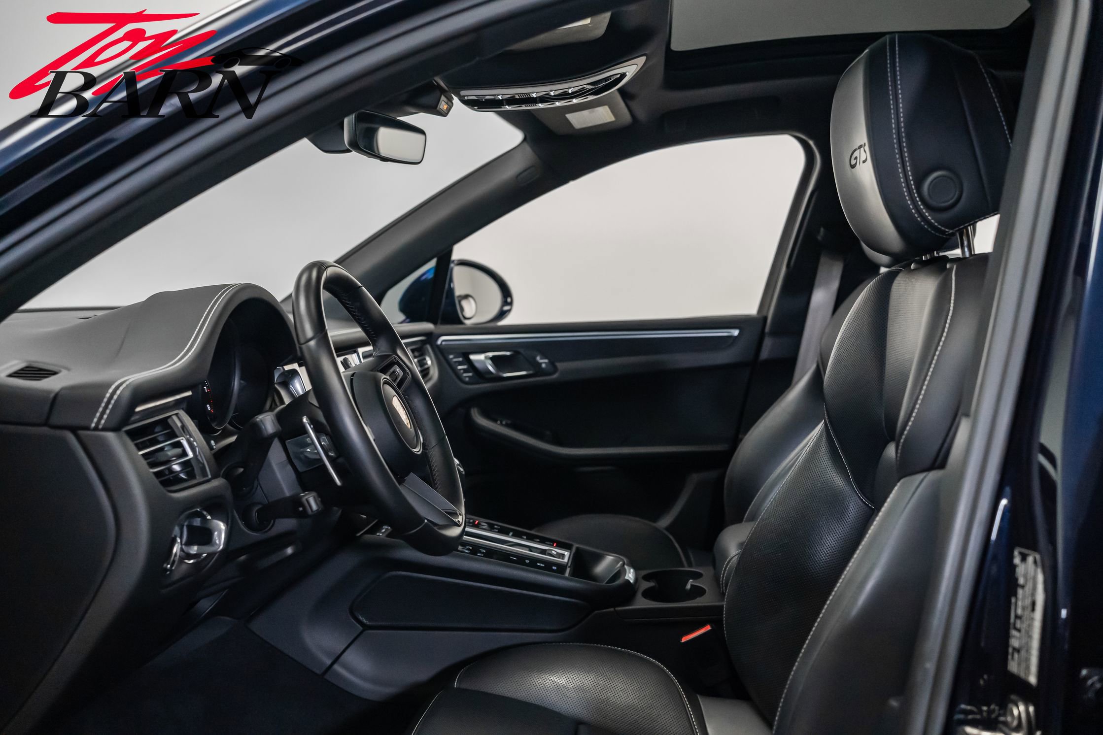 Used 2023 Porsche Macan GTS image 25