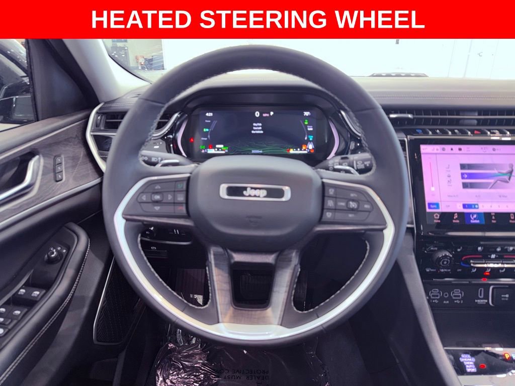 Used 2022 Jeep Grand Cherokee Limited 4xe w/ Luxury Tech Group II AWD/4WD image 14