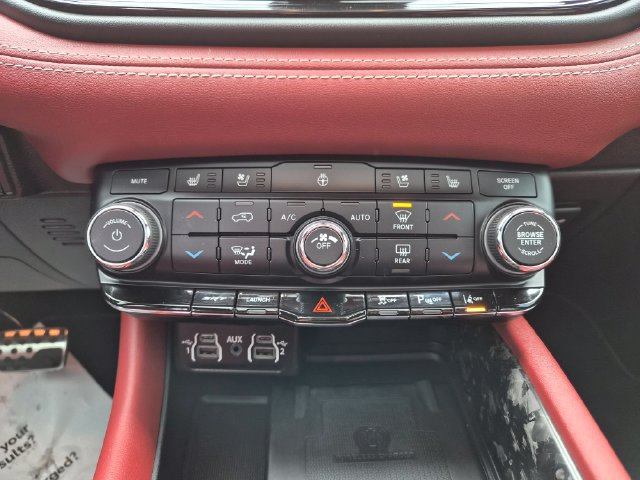 Used 2023 Dodge Durango SRT Hellcat AWD/4WD image 31