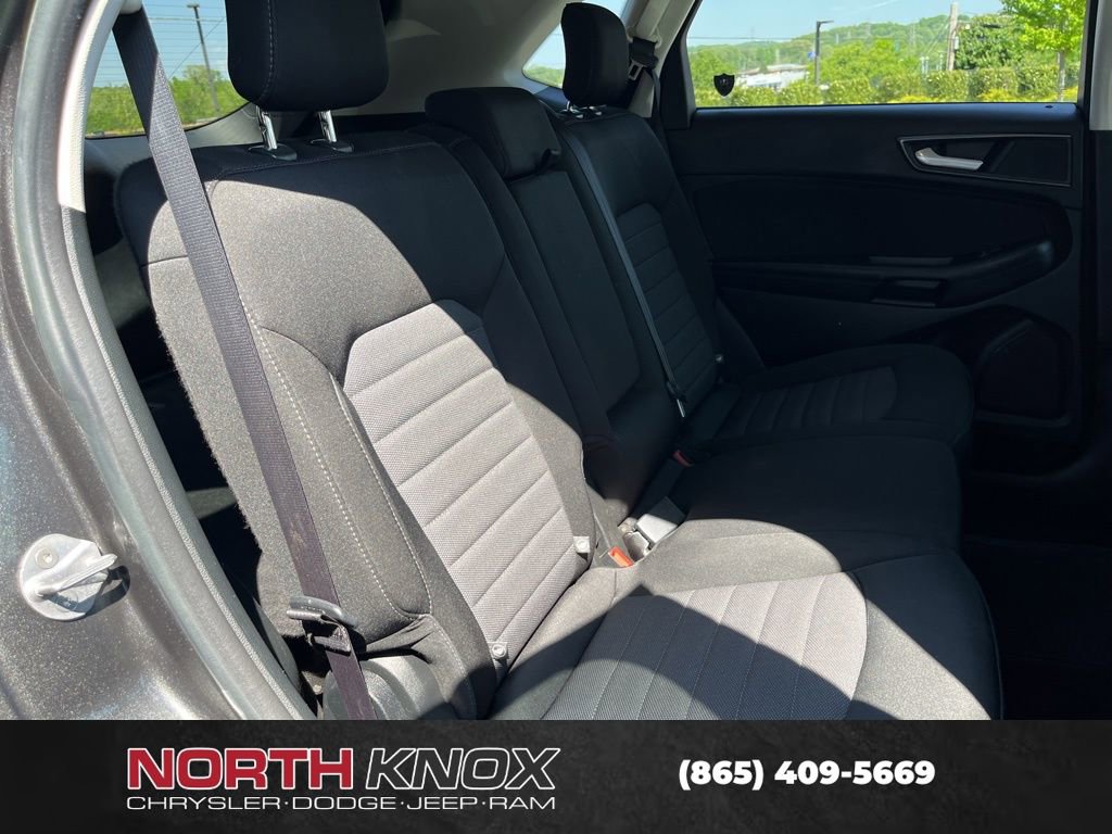Used 2019 Ford Edge SE FWD image 21