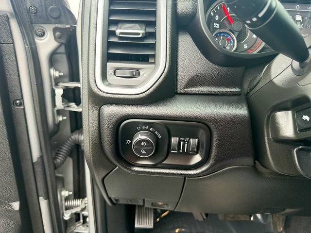 Used 2024 RAM 3500 Laramie AWD/4WD image 23