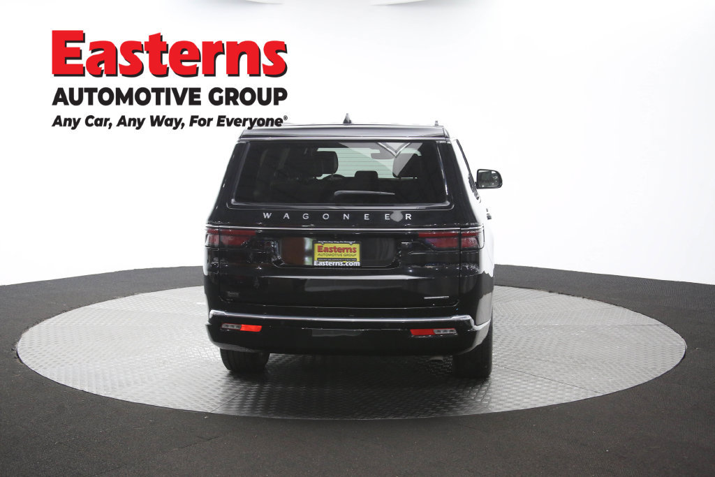 Used 2024 Jeep Wagoneer L Series II w/ Flexible Seating Group RWD image 45