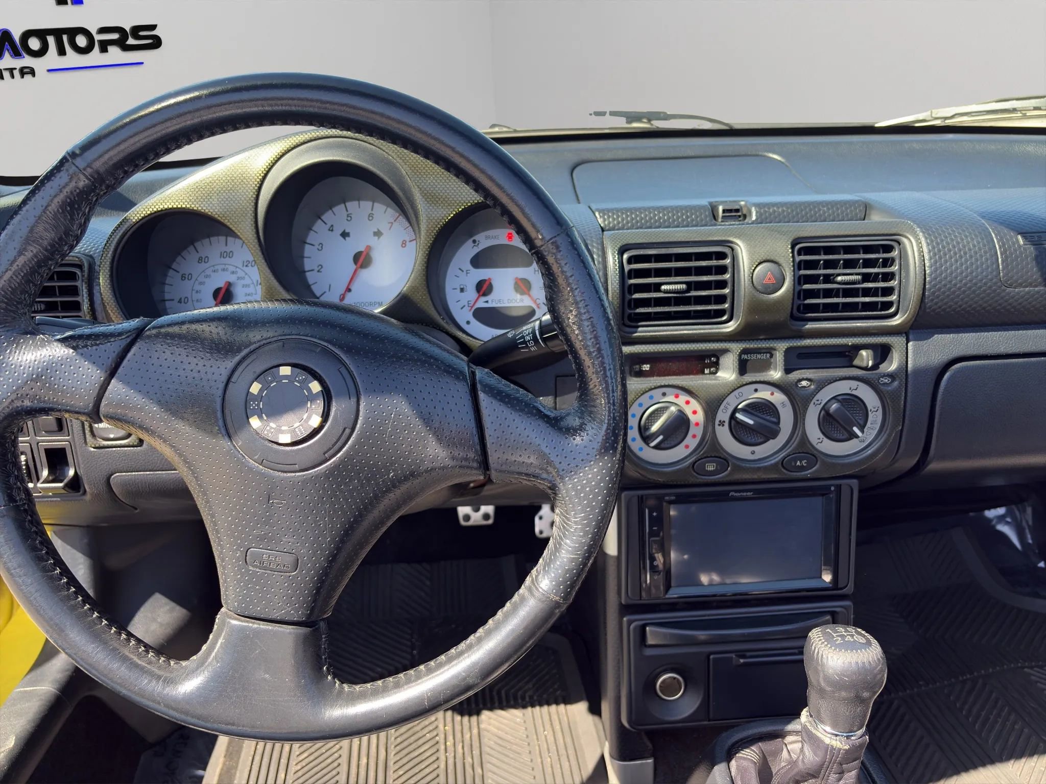 Used 2001 Toyota MR2 RWD image 14