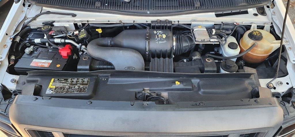 Used 2013 Ford E-150 and Econoline 150 RWD image 13