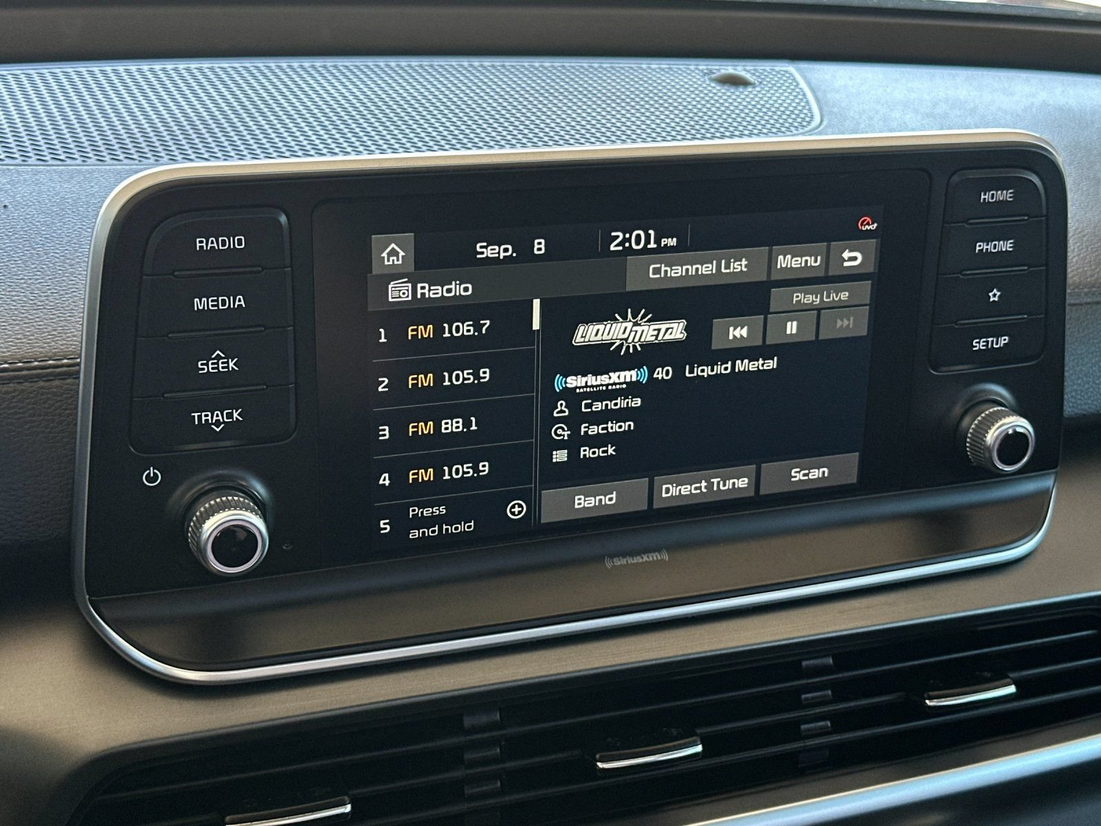 Used 2020 Kia Telluride S FWD image 18
