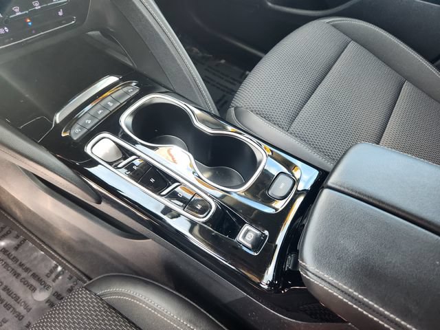 Used 2023 Buick Envision Preferred AWD/4WD image 16