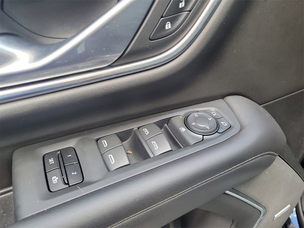 Used 2021 Chevrolet Suburban Z71 w/ Rear Media and Nav Package image 12