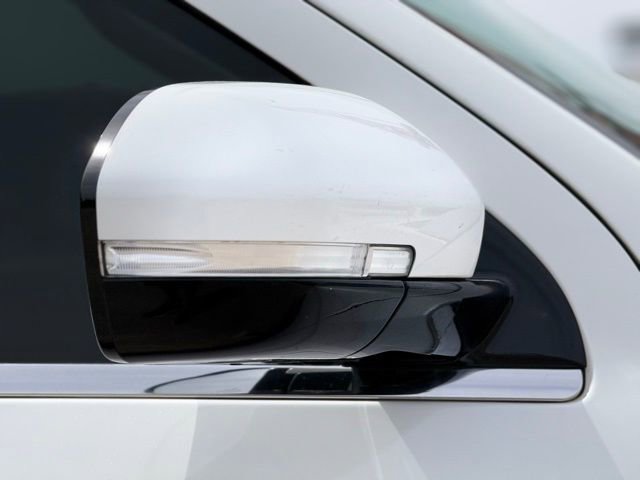 Used 2020 Ford Expedition Limited w/ Equipment Group 301A image 9