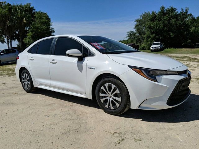 Used 2020 Toyota Corolla LE image 2