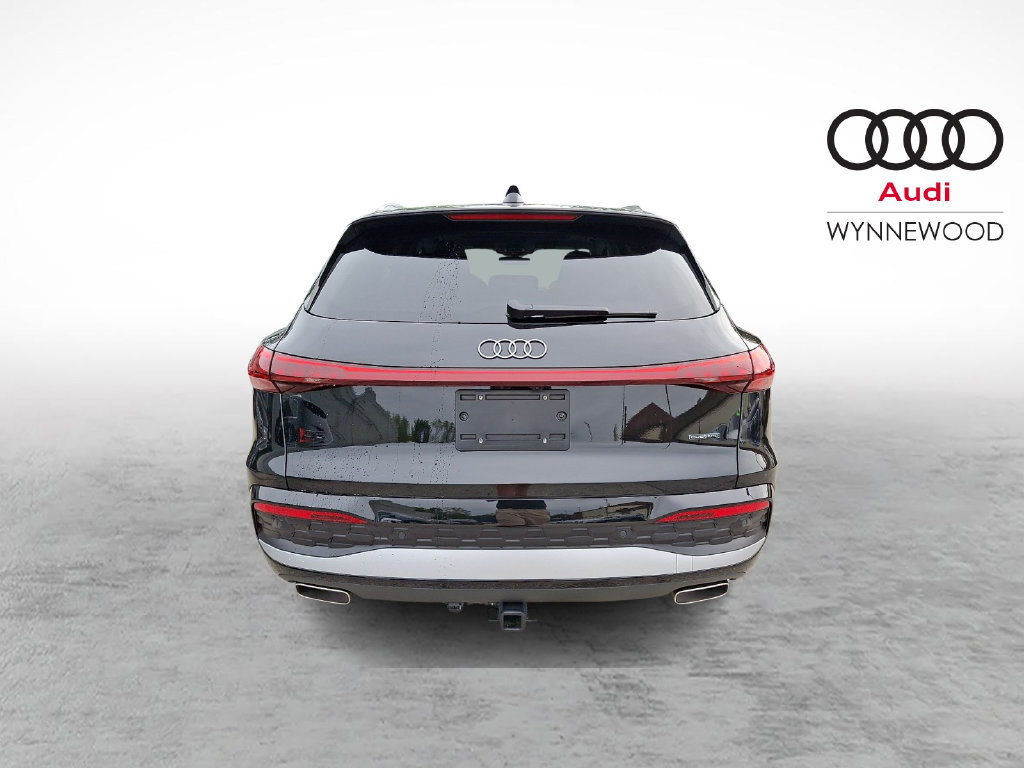 Used 2025 Audi Q5 Premium Plus w/ Premium Plus AWD/4WD image 5