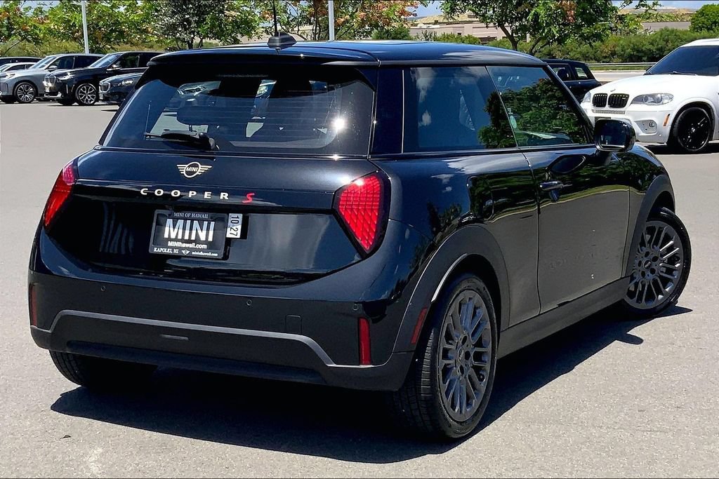 Certified 2026 MINI Cooper S FWD image 14