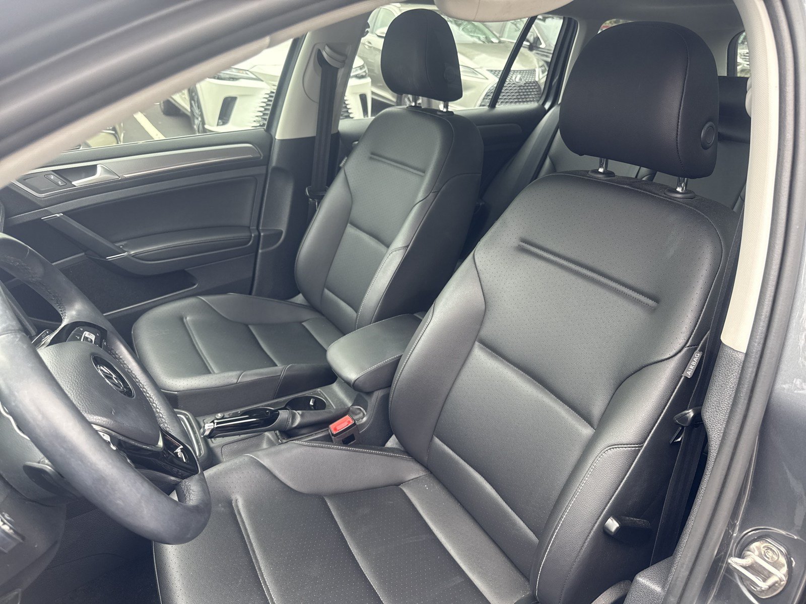 Used 2019 Volkswagen Golf Alltrack AWD/4WD image 17