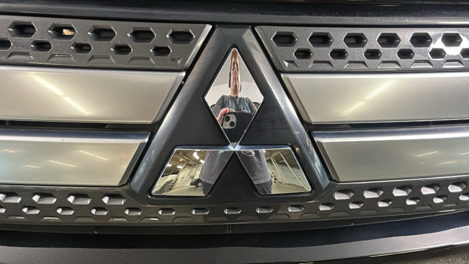 Used 2019 Mitsubishi Outlander GT AWD/4WD image 8