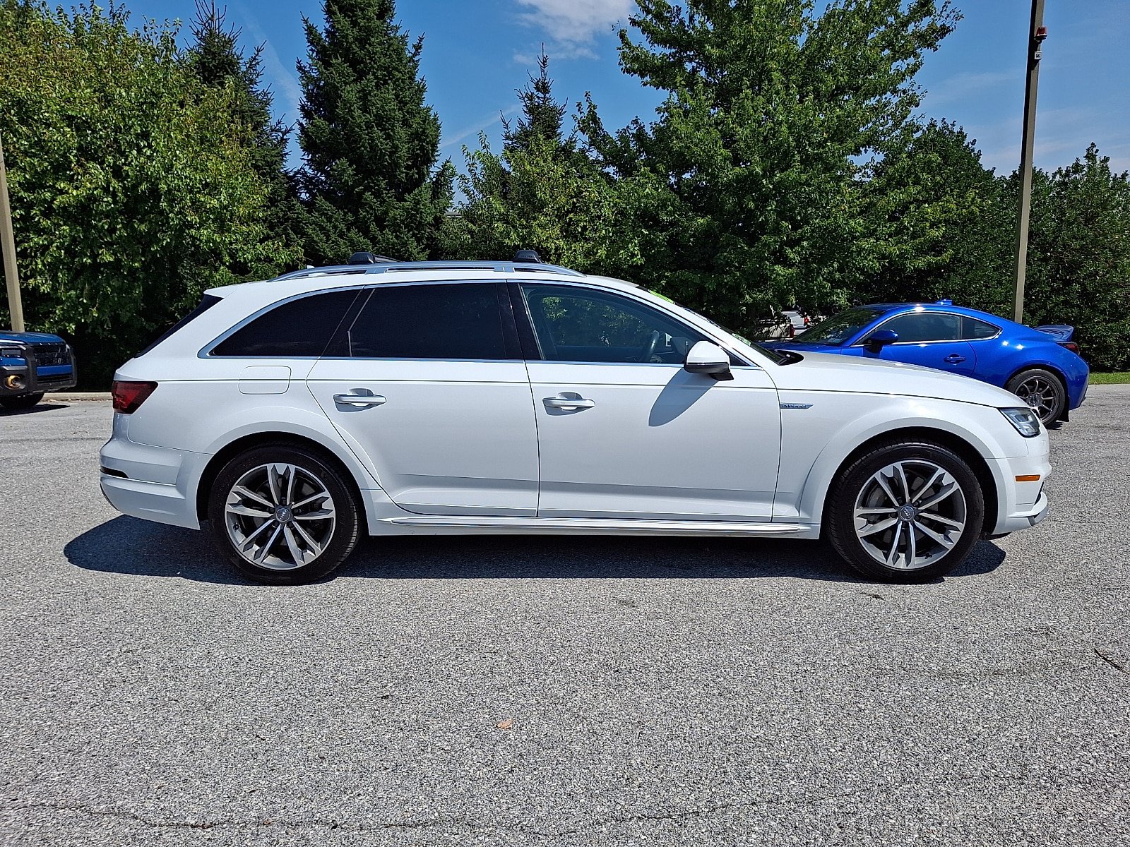 Used 2018 Audi A4 2.0T allroad Premium Plus AWD/4WD image 7