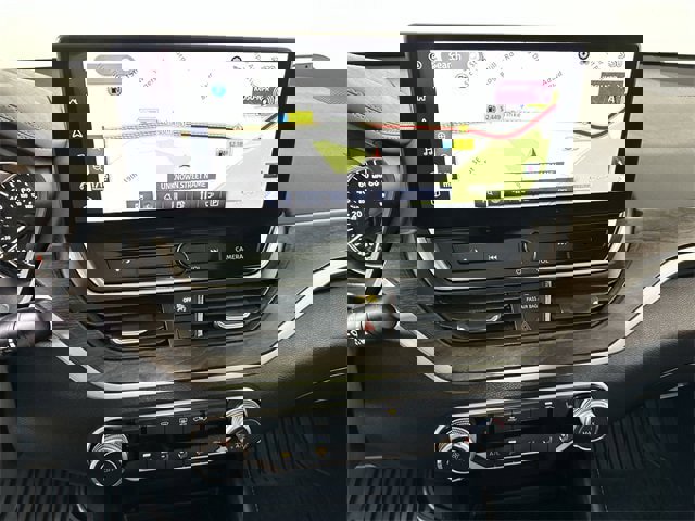 Used 2023 Nissan Altima 2.5 SV w/ SV Premium Package image 14