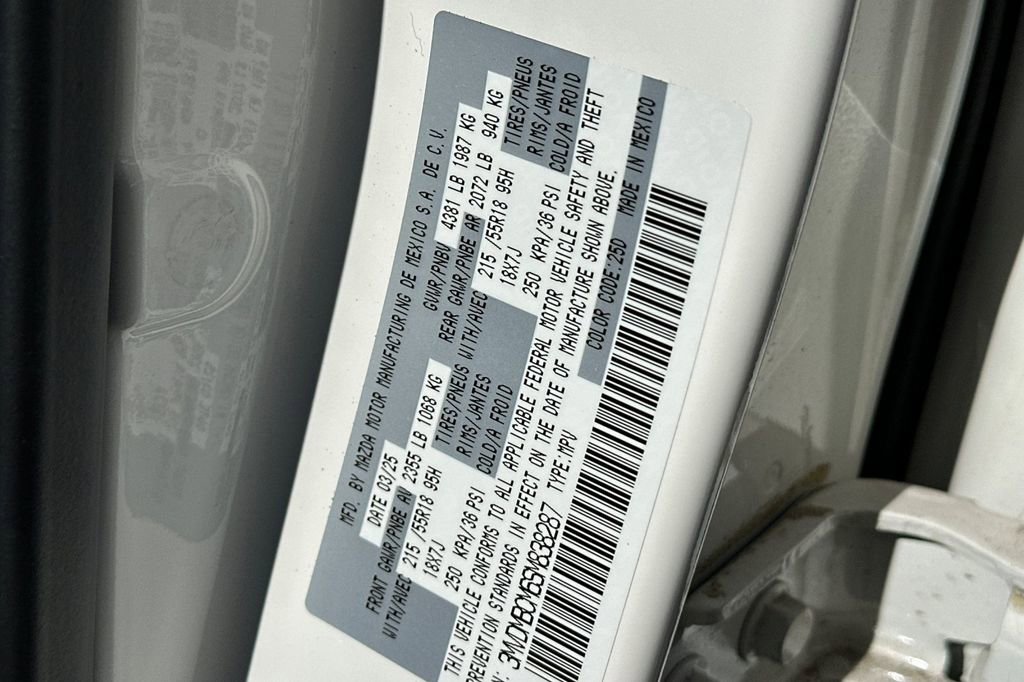 New 2025 MAZDA CX-30 AWD 2.5 S w/ Preferred Package image 23