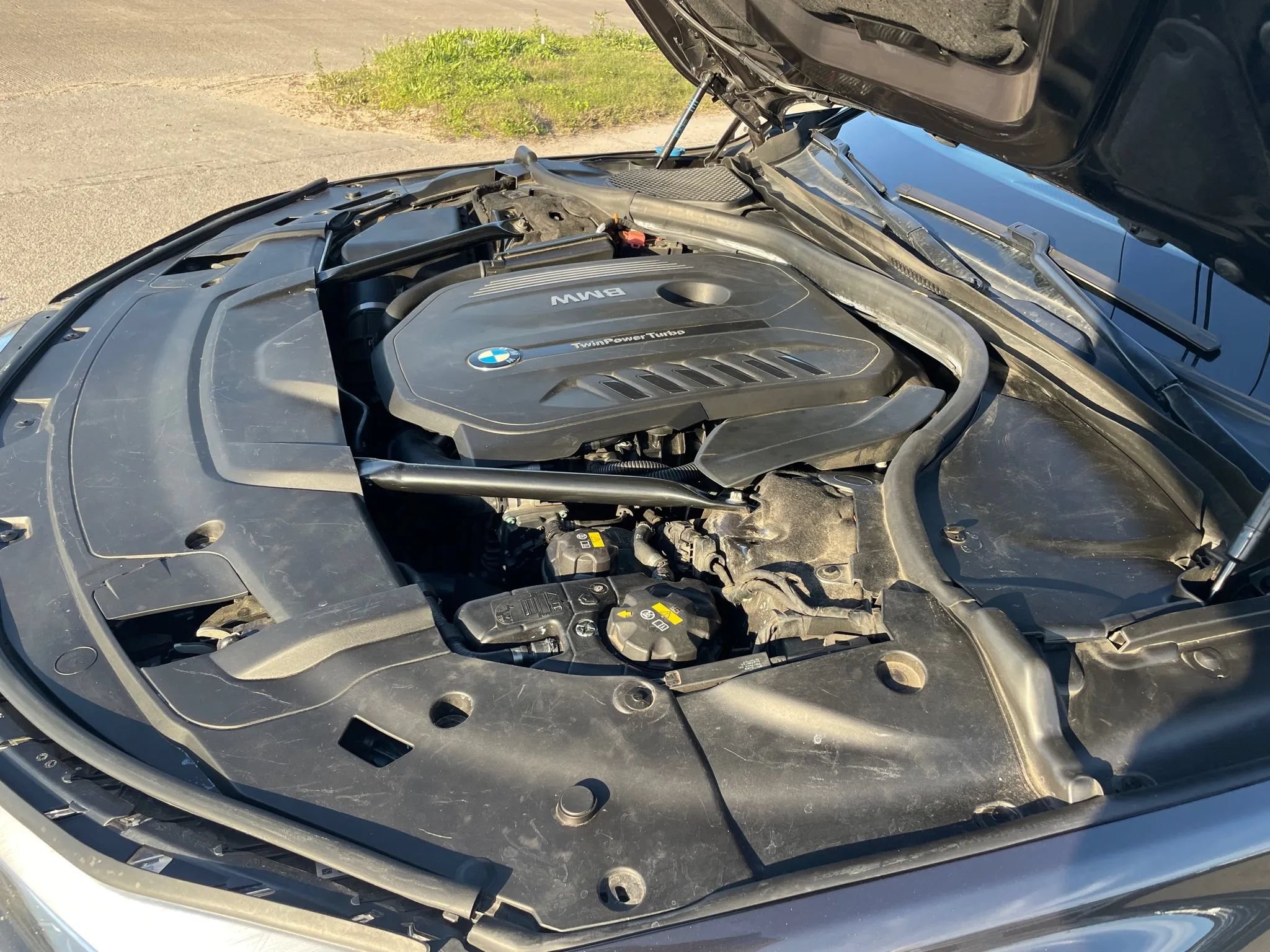 Used 2018 BMW 740i RWD image 11
