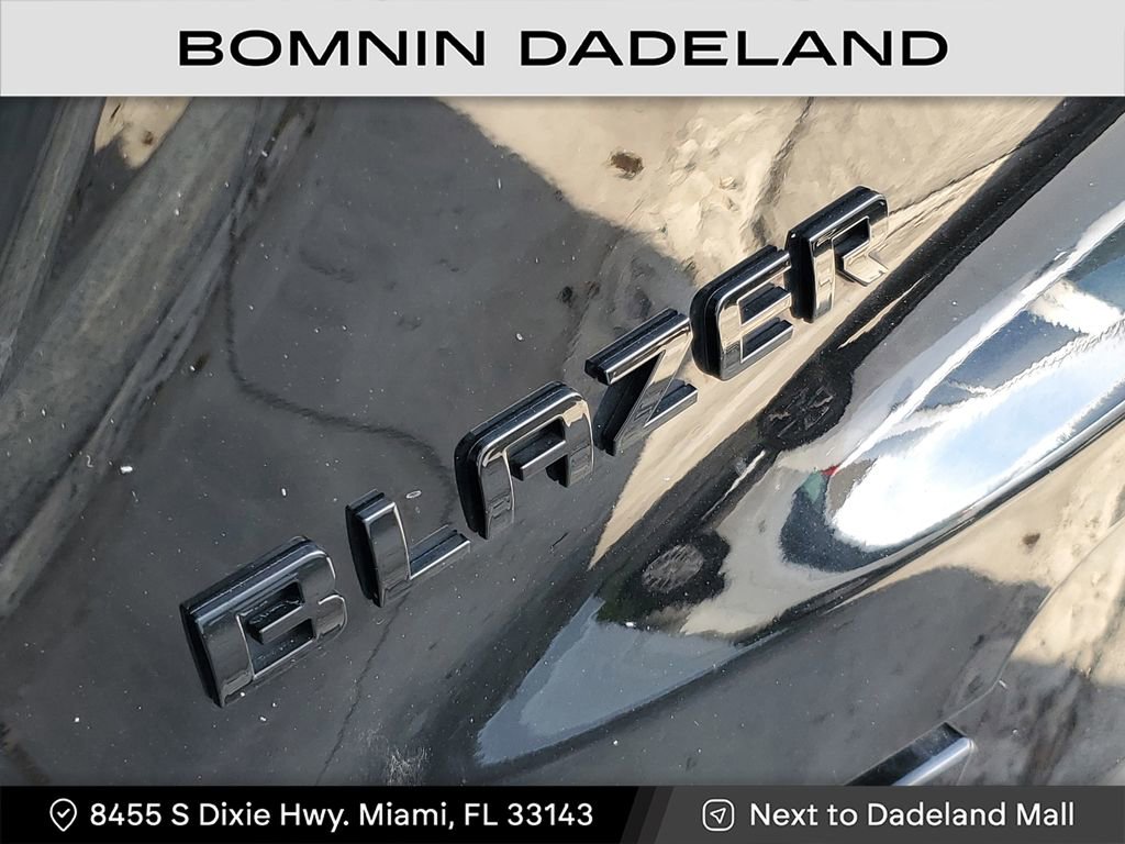 Used 2022 Chevrolet Blazer RS w/ Enhanced Convenience Package image 7