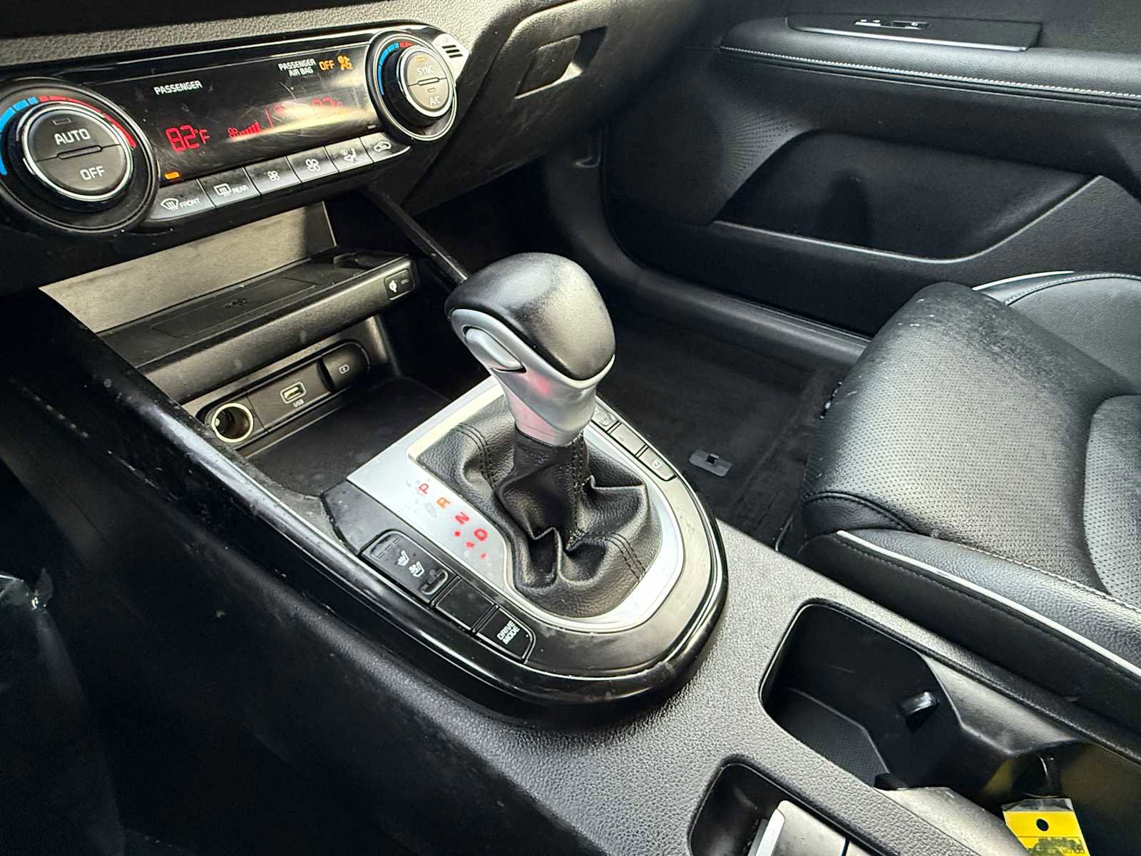 Used 2023 Kia Forte GT-Line w/ GT-Line Premium Package image 27