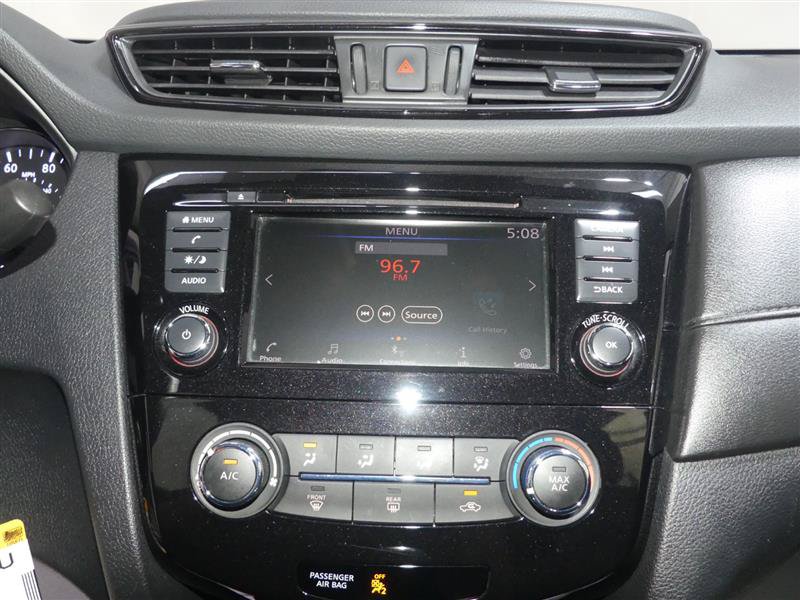 Used 2020 Nissan Rogue S AWD/4WD image 36