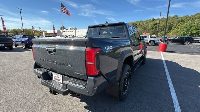 New 2025 Toyota Tacoma TRD Off-Road image 6