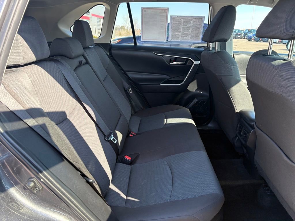 Certified 2025 Toyota RAV4 XLE AWD/4WD image 16