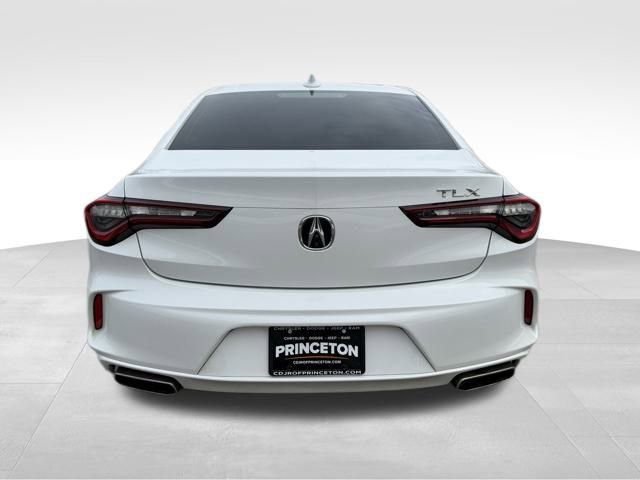 Used 2022 Acura TLX image 6