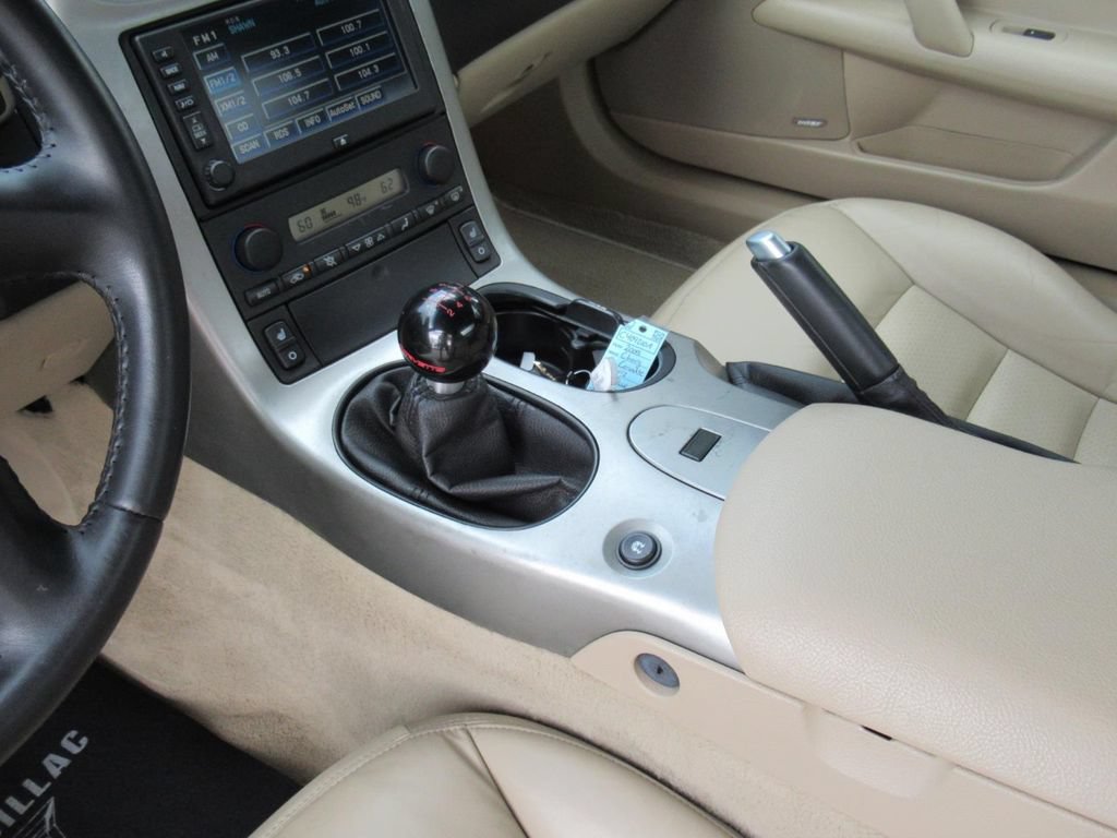 Used 2005 Chevrolet Corvette Convertible w/ Preferred Equipment Group RWD image 15