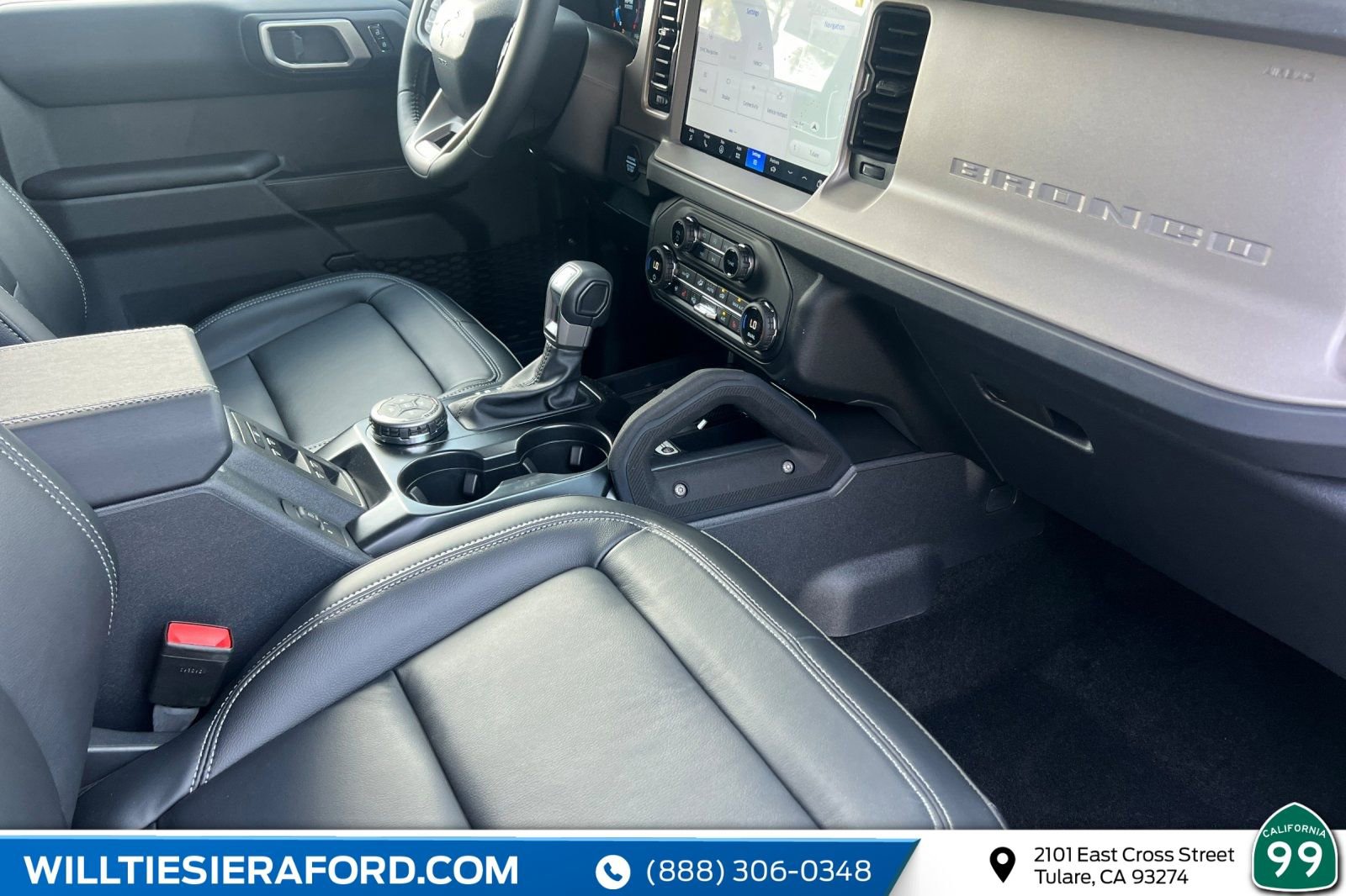 New 2026 Ford Bronco Outer Banks w/ Sasquatch Package image 17