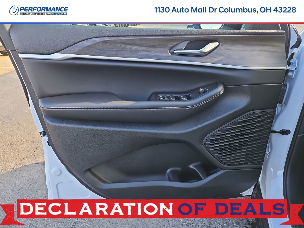 New 2026 Jeep Grand Cherokee Altitude image 18