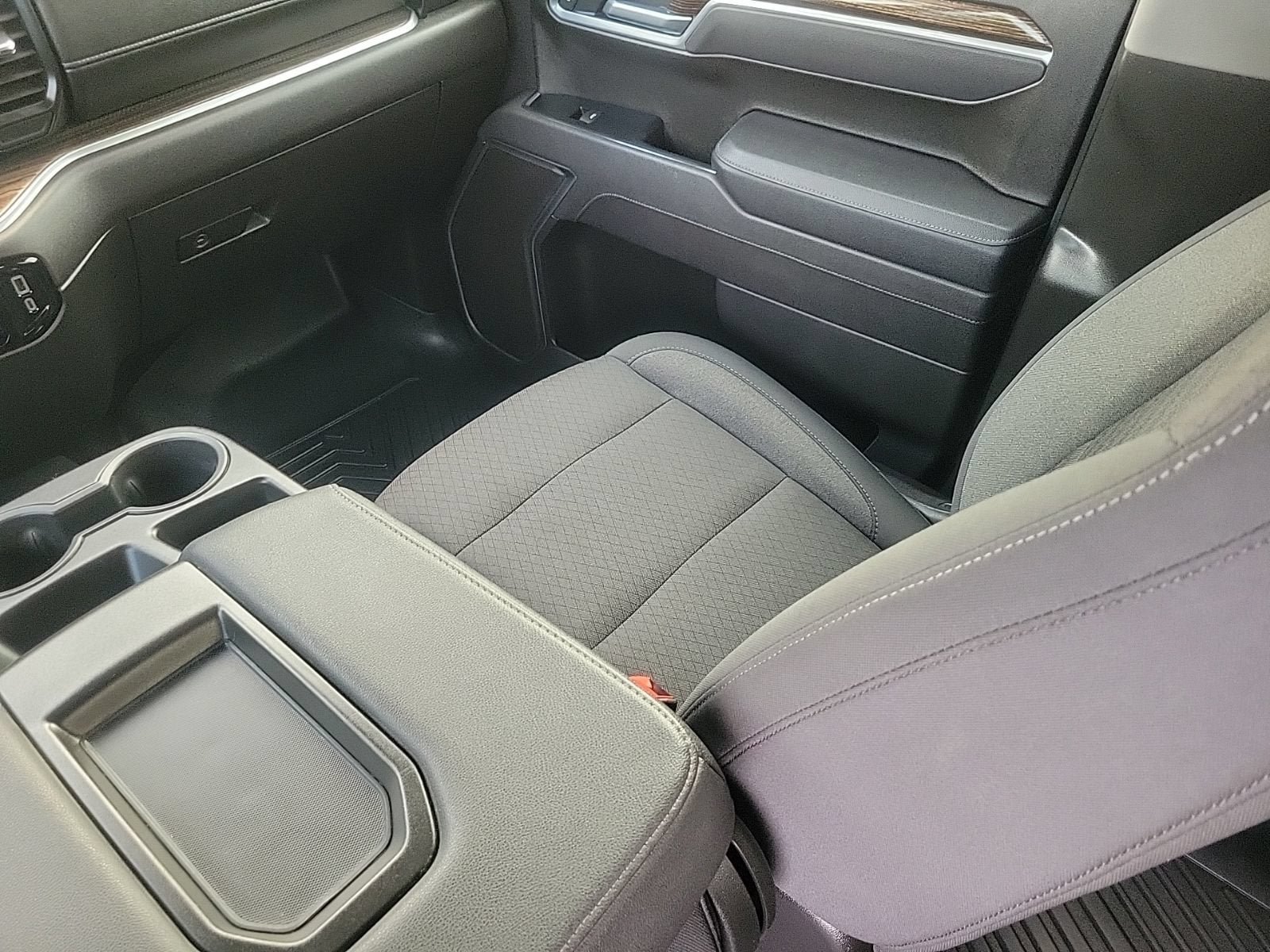 Used 2025 GMC Sierra 1500 Elevation AWD/4WD image 17
